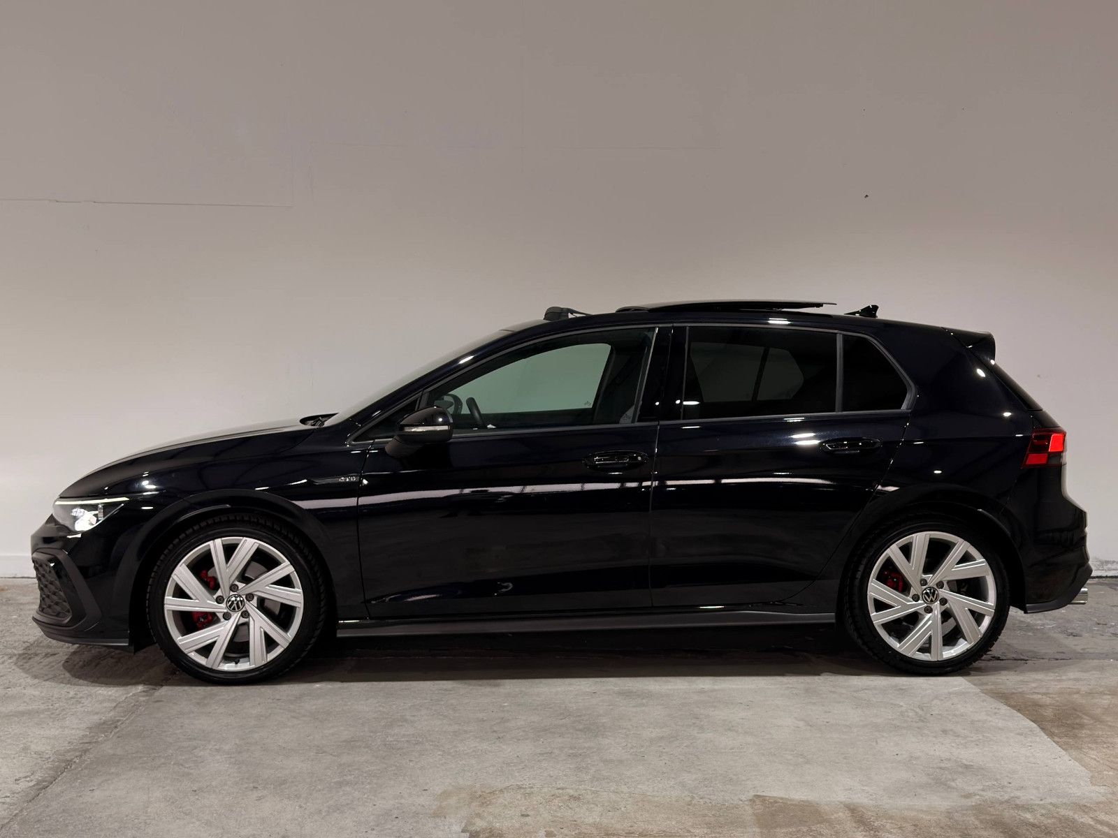 Volkswagen Golf VIII GTD*PANO*KAMERA*SITZKLIMA*LED*LEDER*