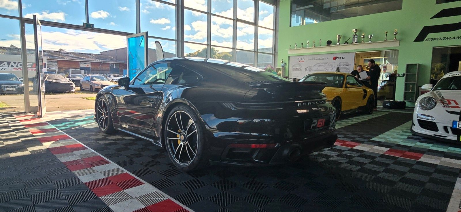 Porsche 992 Turbo S/SportAGA/Pano/Lift/Approved