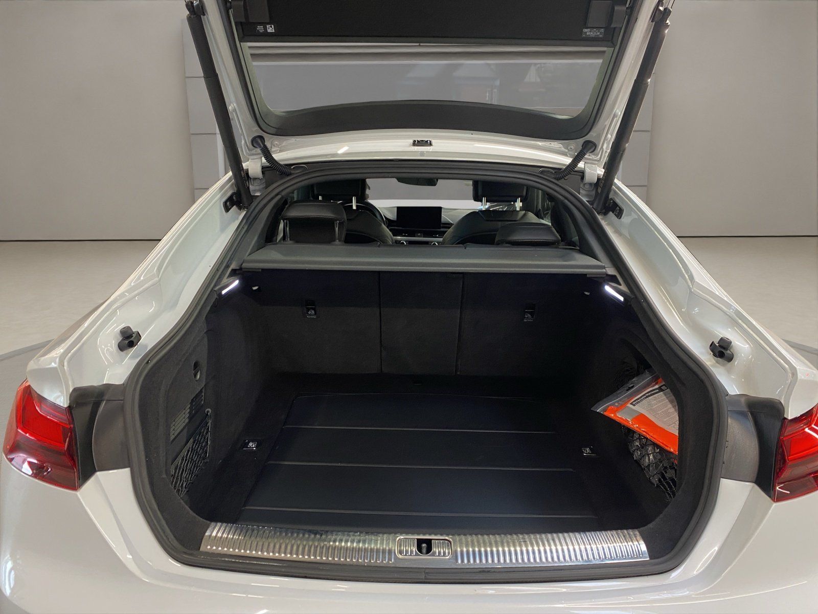 Audi A5 Sportback 40 2.0 TDI quattro (M-H) S-Line ACC