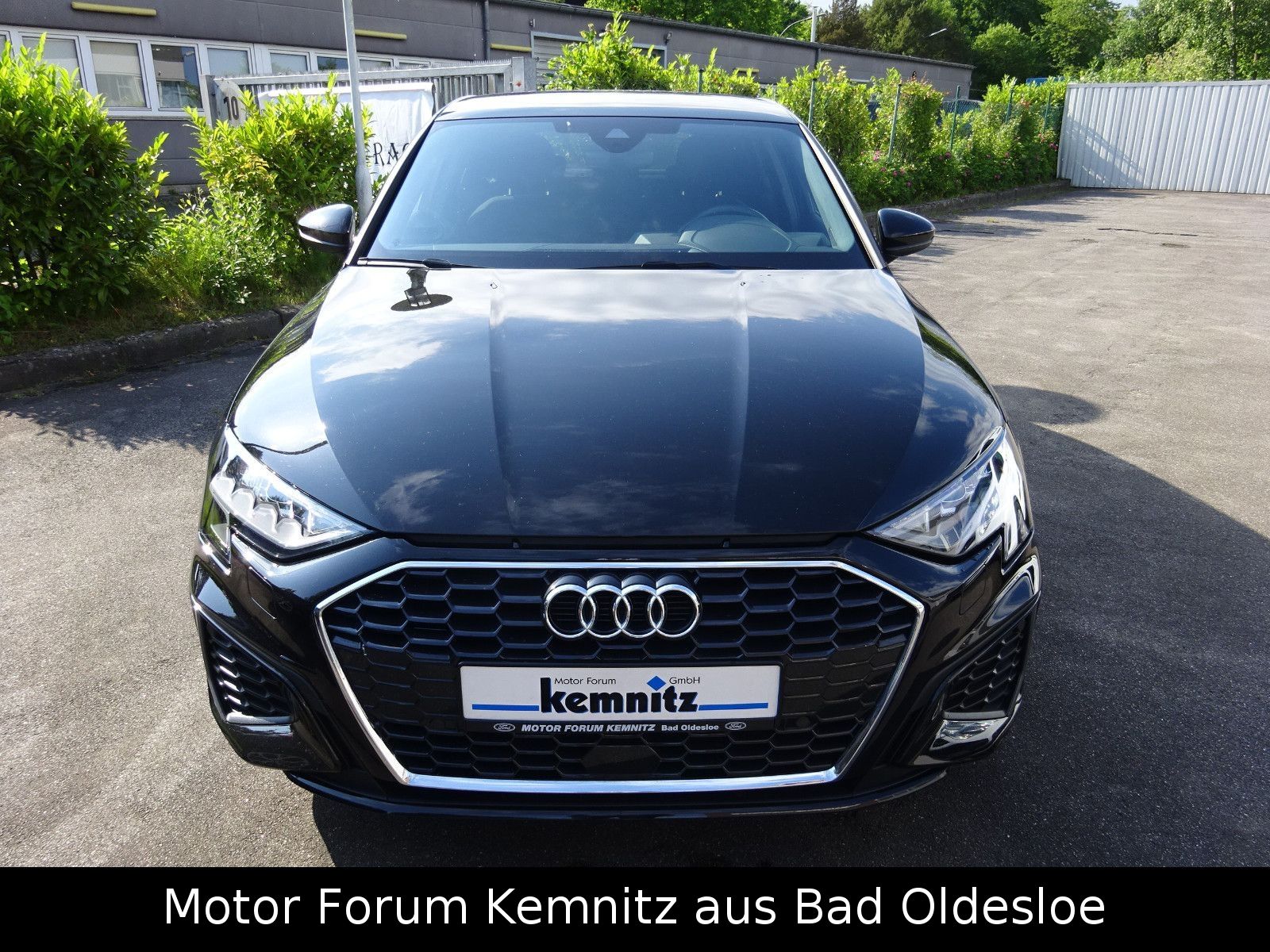 Audi A3 Sportback 30 TFSI S line - Samsaru's Car Outlet