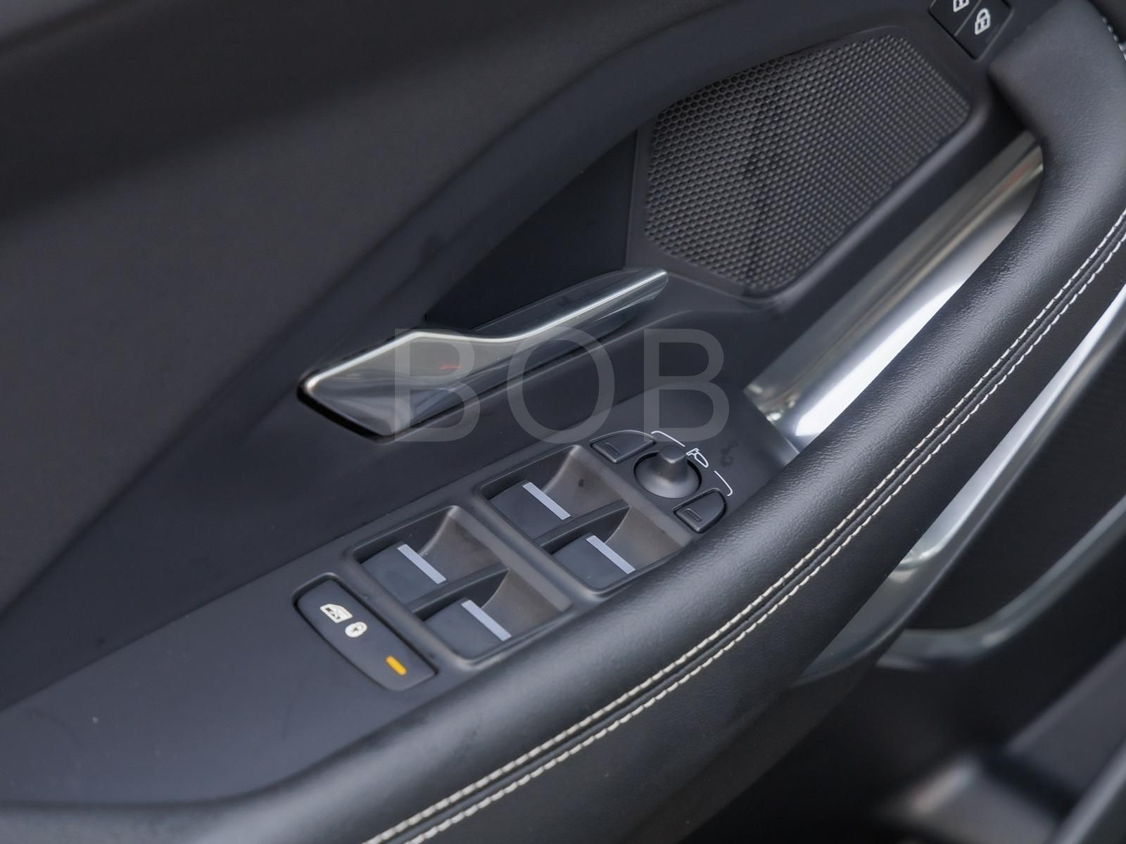 Jaguar E-Pace D200 AWD R-DYN SE NAVI KEYLESS-ENTRY