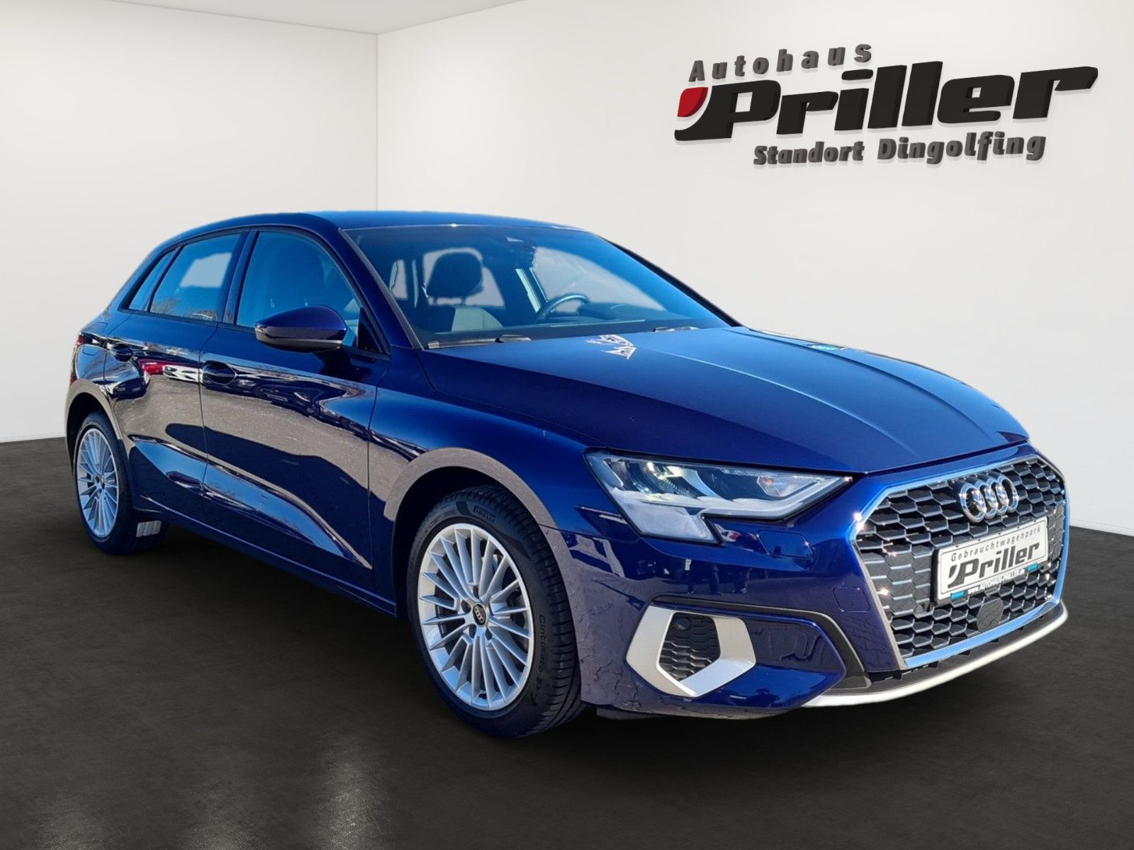 Audi A3 Sportback 35 TFSI Advanced - Samsaru's Car Outlet