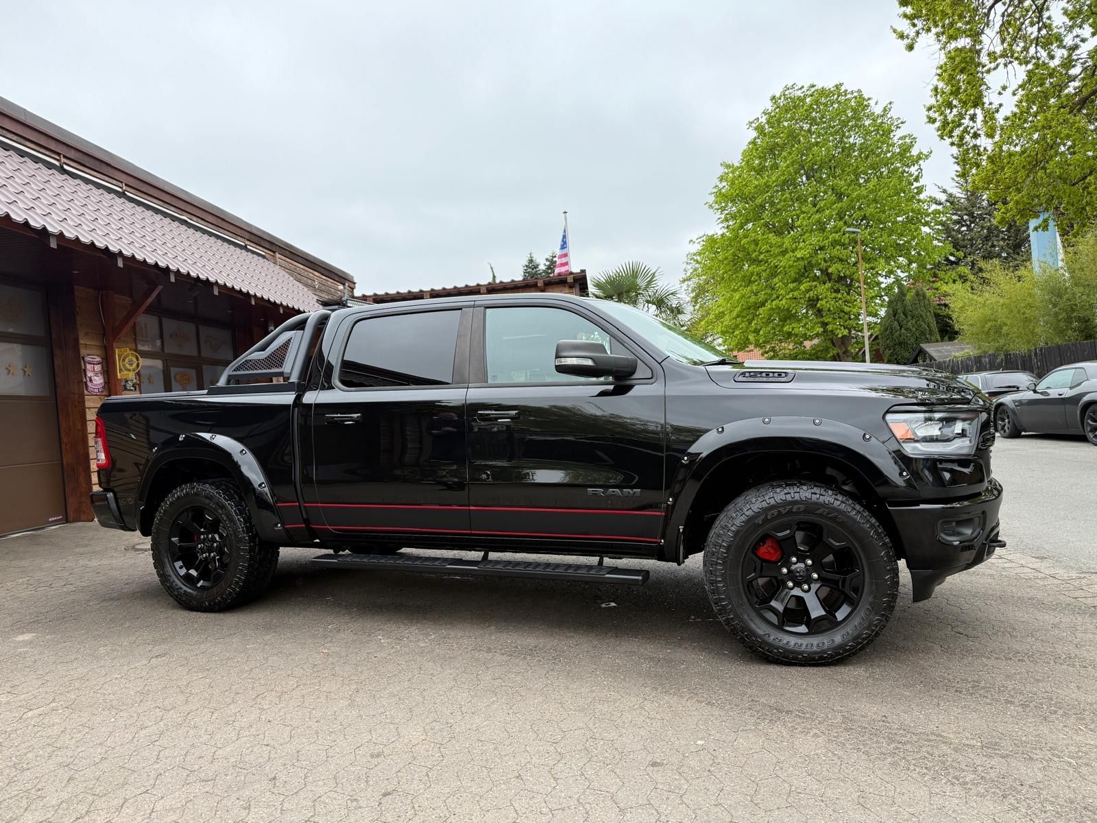 Dodge V8*5.7*4X4*OFFROAD*AHK*NAVI*ROLLBAR*PDC*GARANTIE