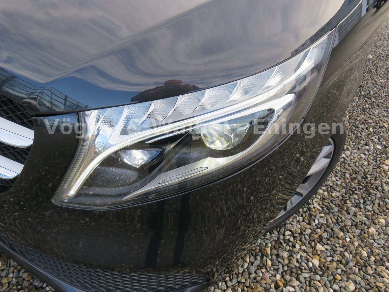 Mercedes-Benz V 300 d ED Lang - Samsaru's Car Outlet