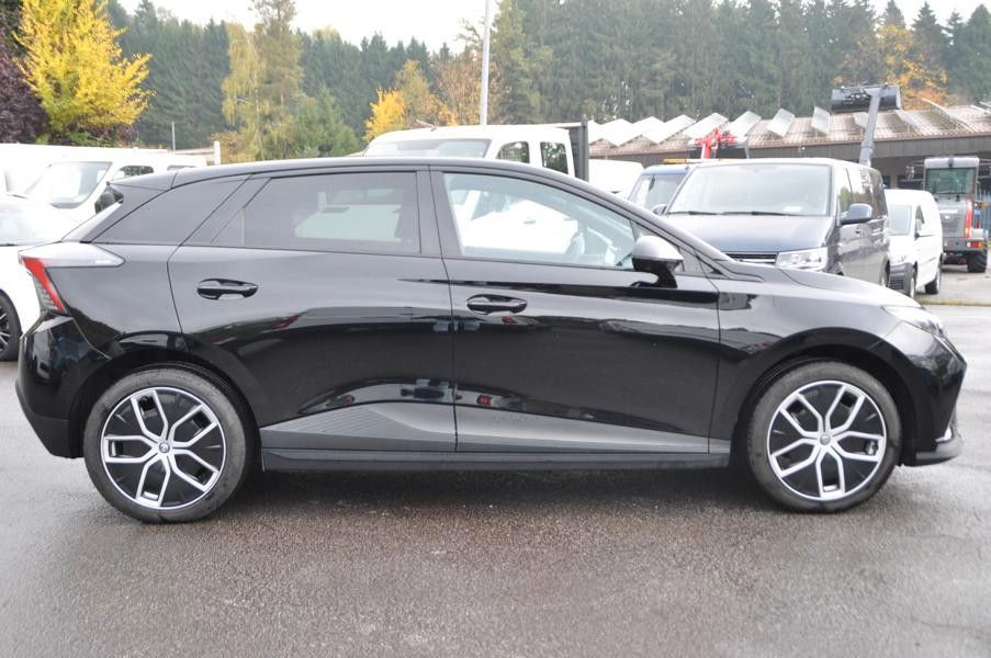MG4 *LED*NAVI*360° *LUXURY