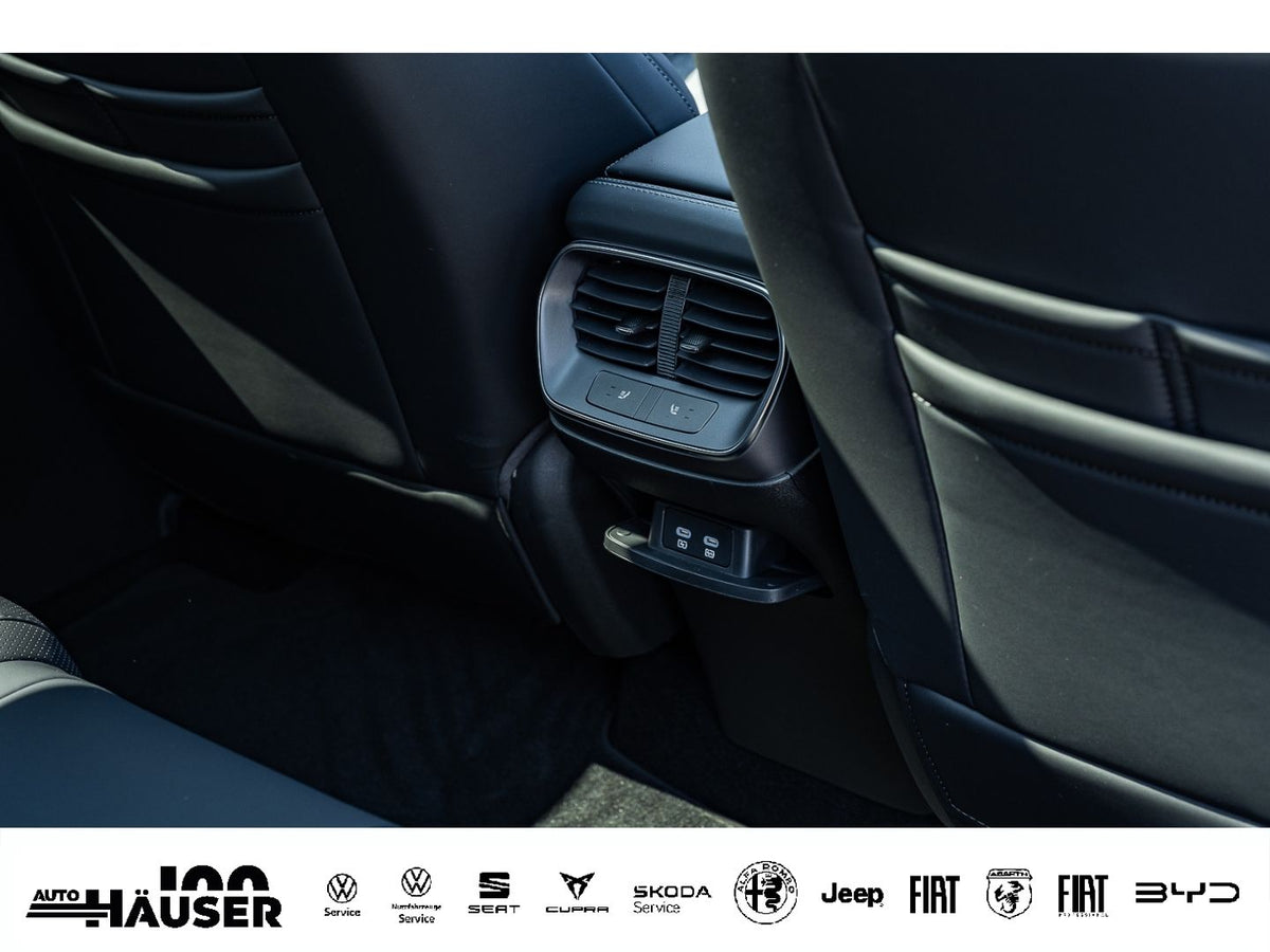 BYD Sealion 7