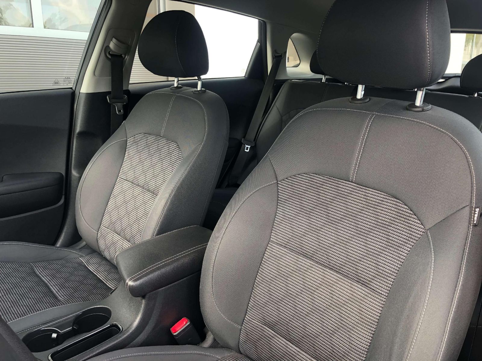 Kia Niro Edition 7 1.6 HEV DCT - Samsaru's Car Outlet