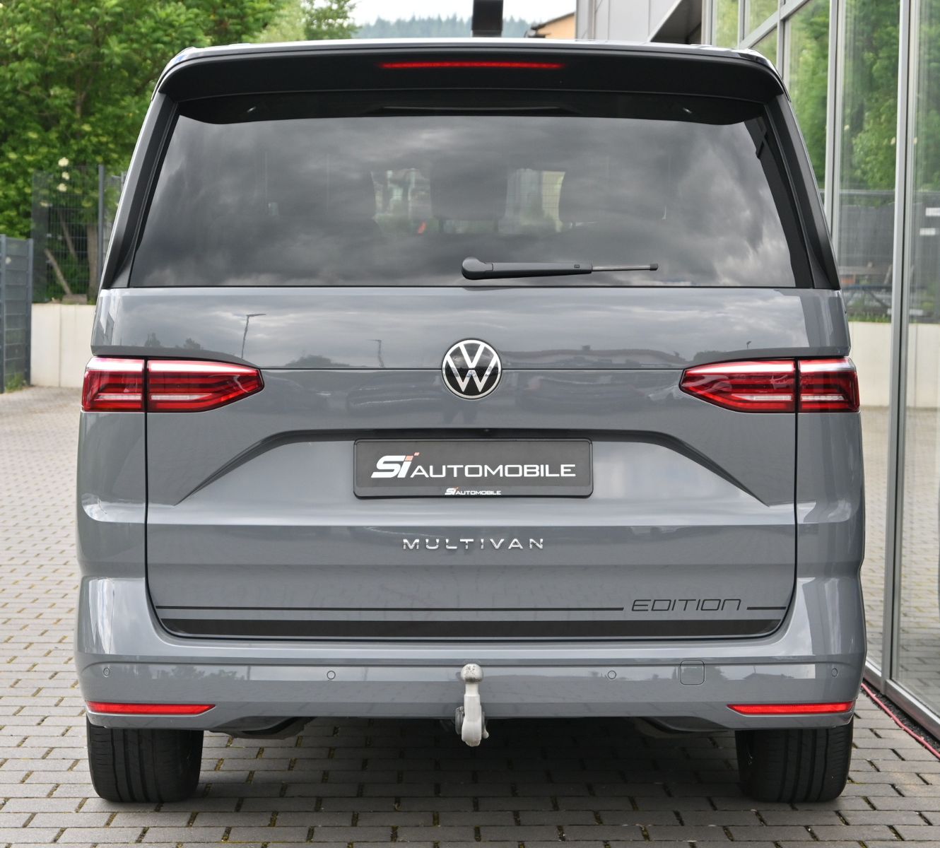Volkswagen T7 Multivan 2.0 TDI DSG Edition - Samsaru's Car Outlet