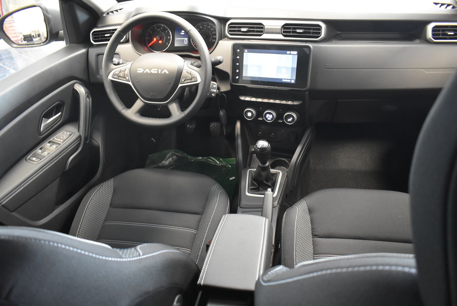 Dacia Duster dCI 115 4WD Journey - Samsaru's Car Outlet