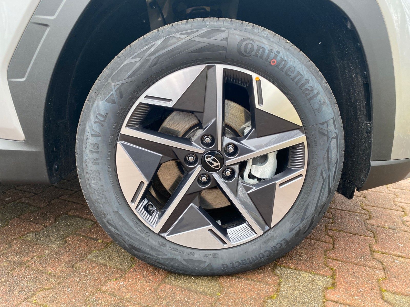 Hyundai Tucson Trend 1.6 T-GDI - Samsaru's Car Outlet