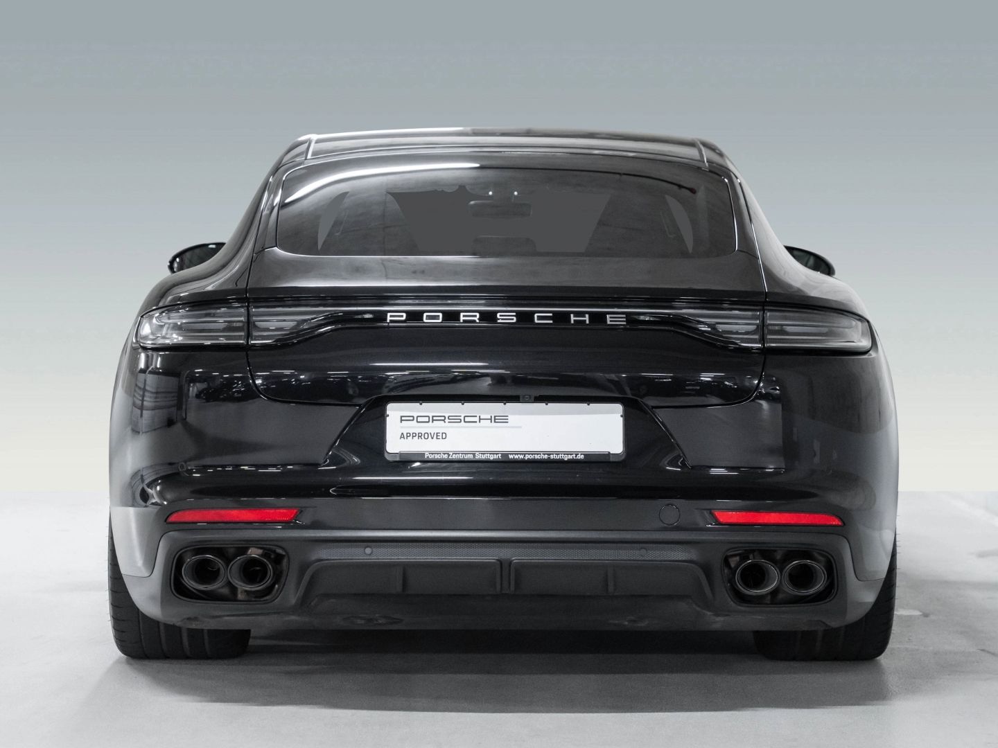 Porsche Panamera 4 E-Hybrid Platinum Edition HeadUp