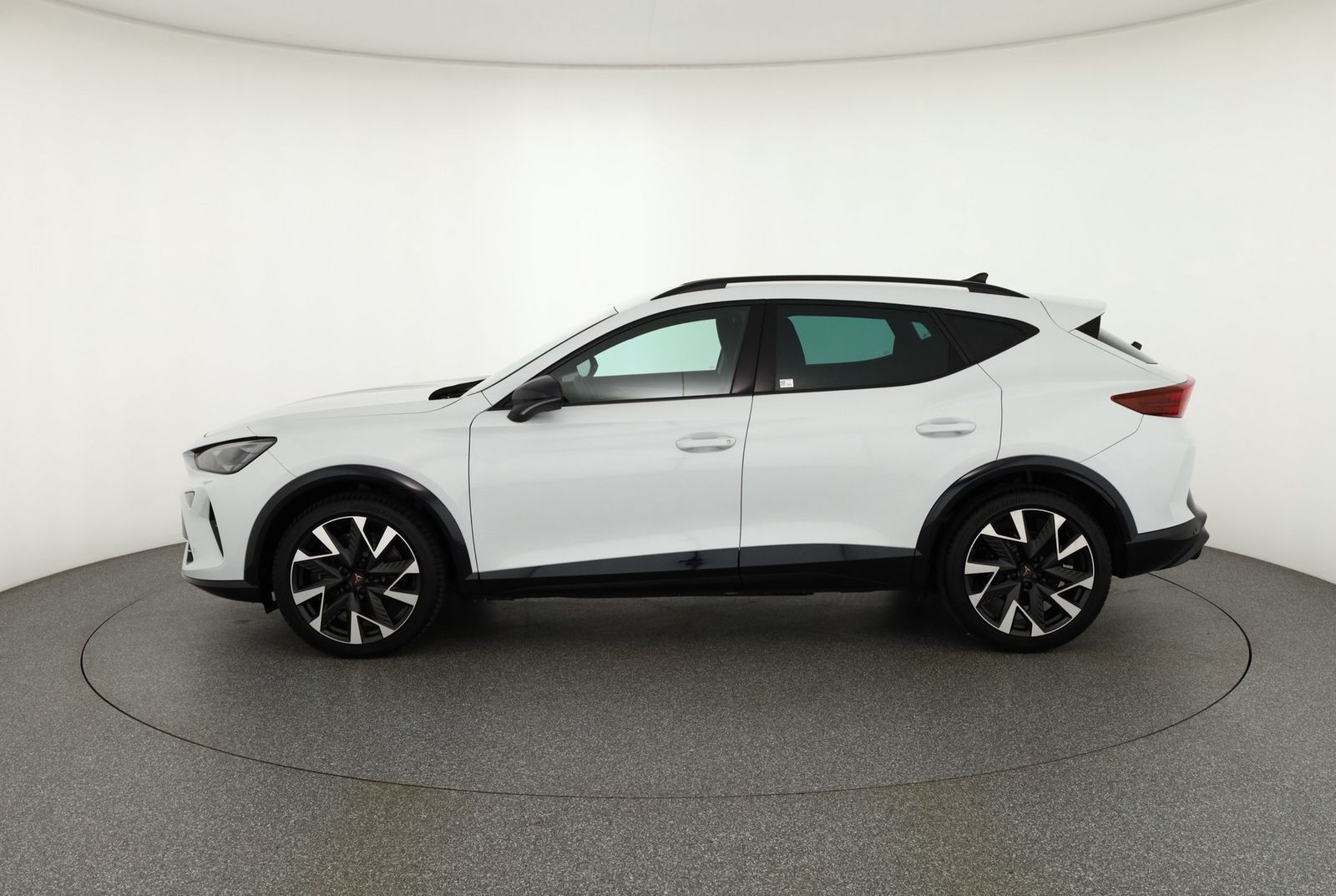 Cupra Formentor VZ 2.0 TSI DSG 4Drive - Samsaru's Car Outlet