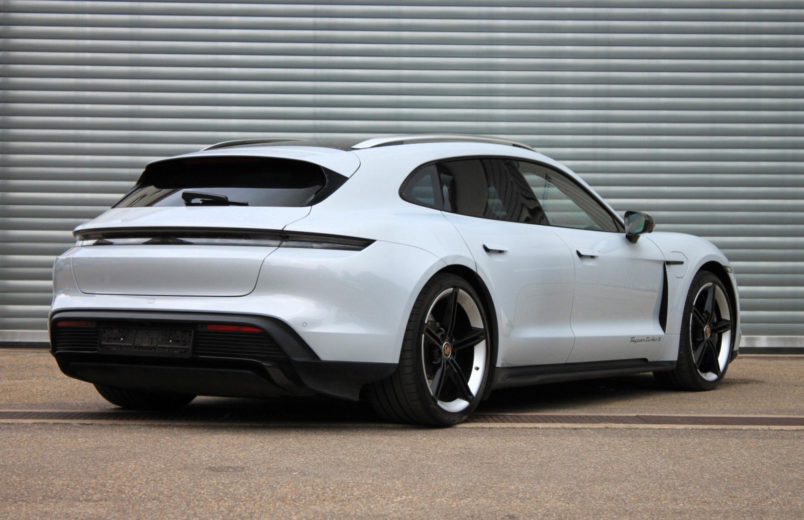 Porsche Taycan Sport Turismo Turbo S