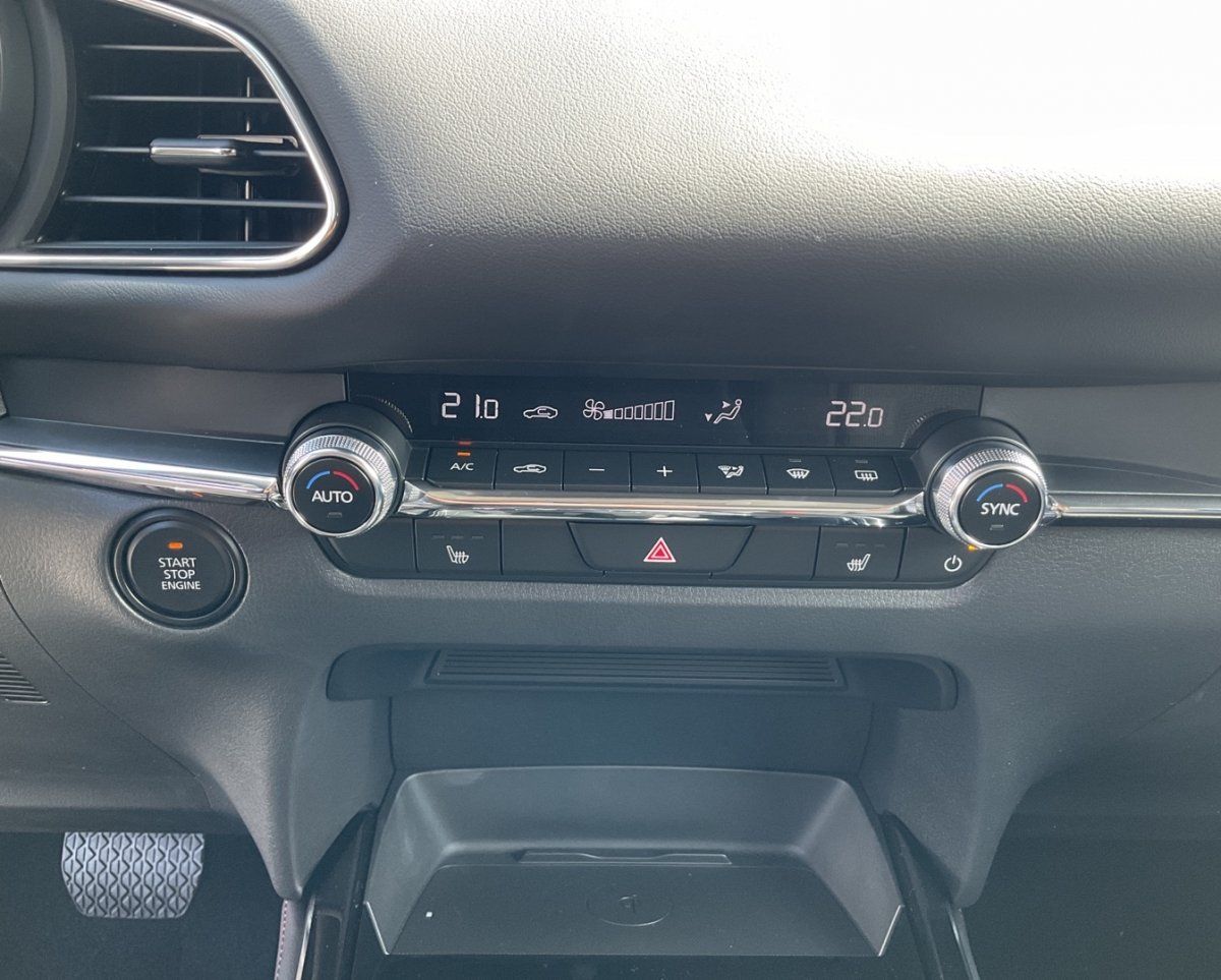 Mazda CX-30 2.0L e-SKYACTIV X 186ps 6AT Homura + Kamer