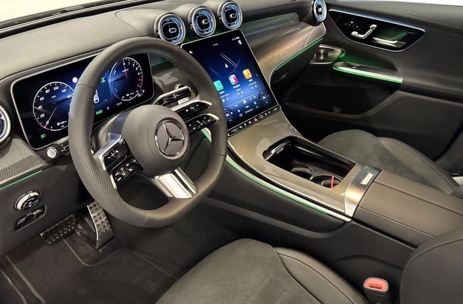 Mercedes-Benz GLC 300 de 4Matic Coupe AMG-LINE