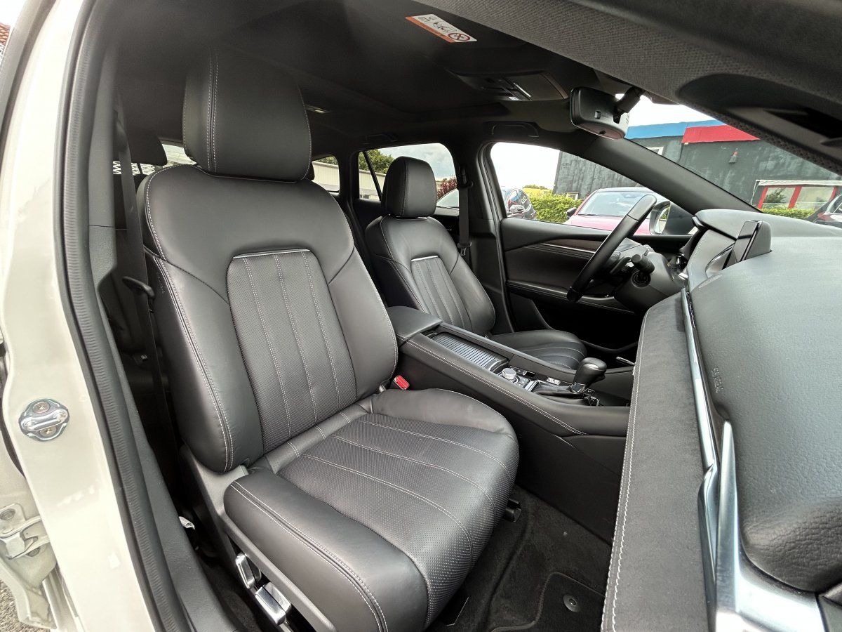 Mazda 6 SK 2.5 194PS AT TAKUMI SUNR Matrix-LED 360°