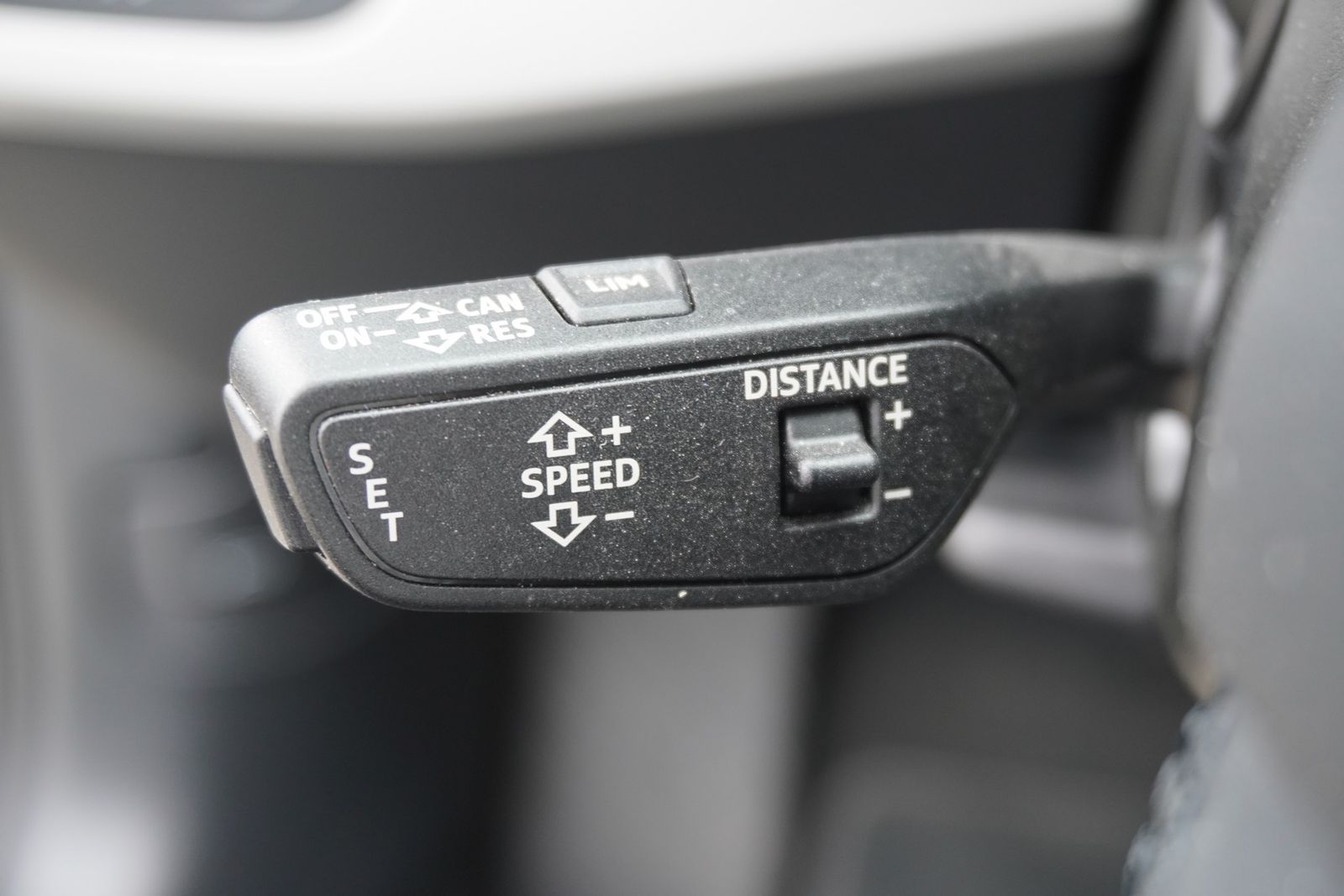 Audi A4 Avant 45 2.0 TFSI quattro advanced - Samsaru's Car Outlet