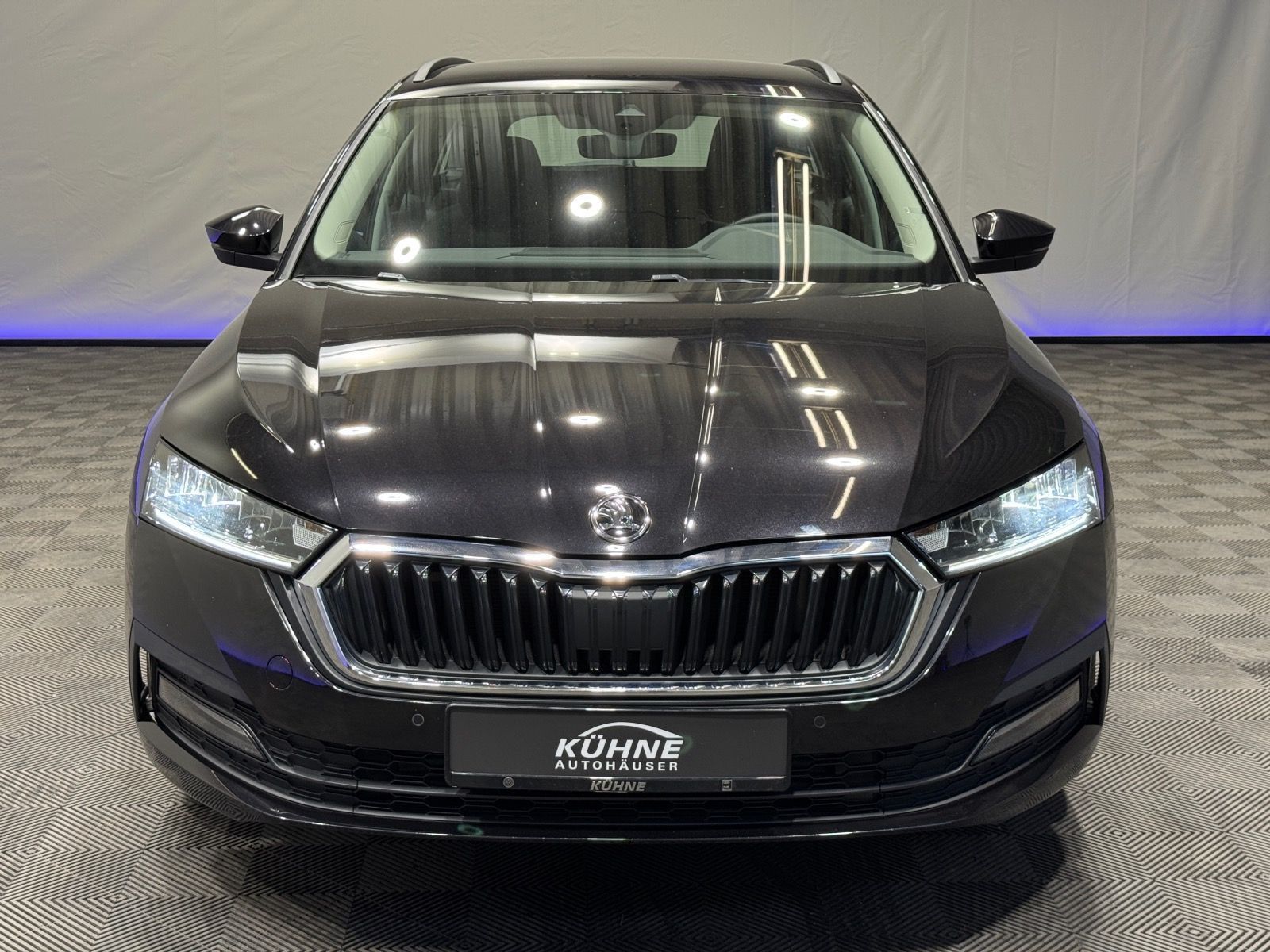 Skoda Octavia Combi 2.0 TDI Ambition - Samsaru's Car Outlet