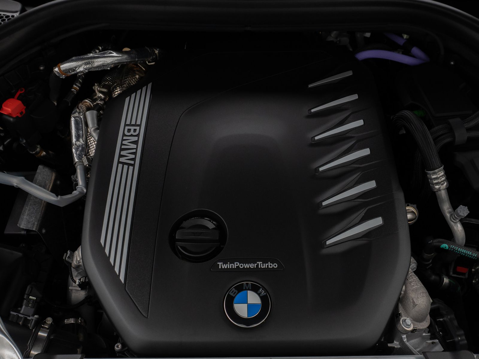 BMW X3 xD30d LuxuryLine - Samsaru's Car Outlet