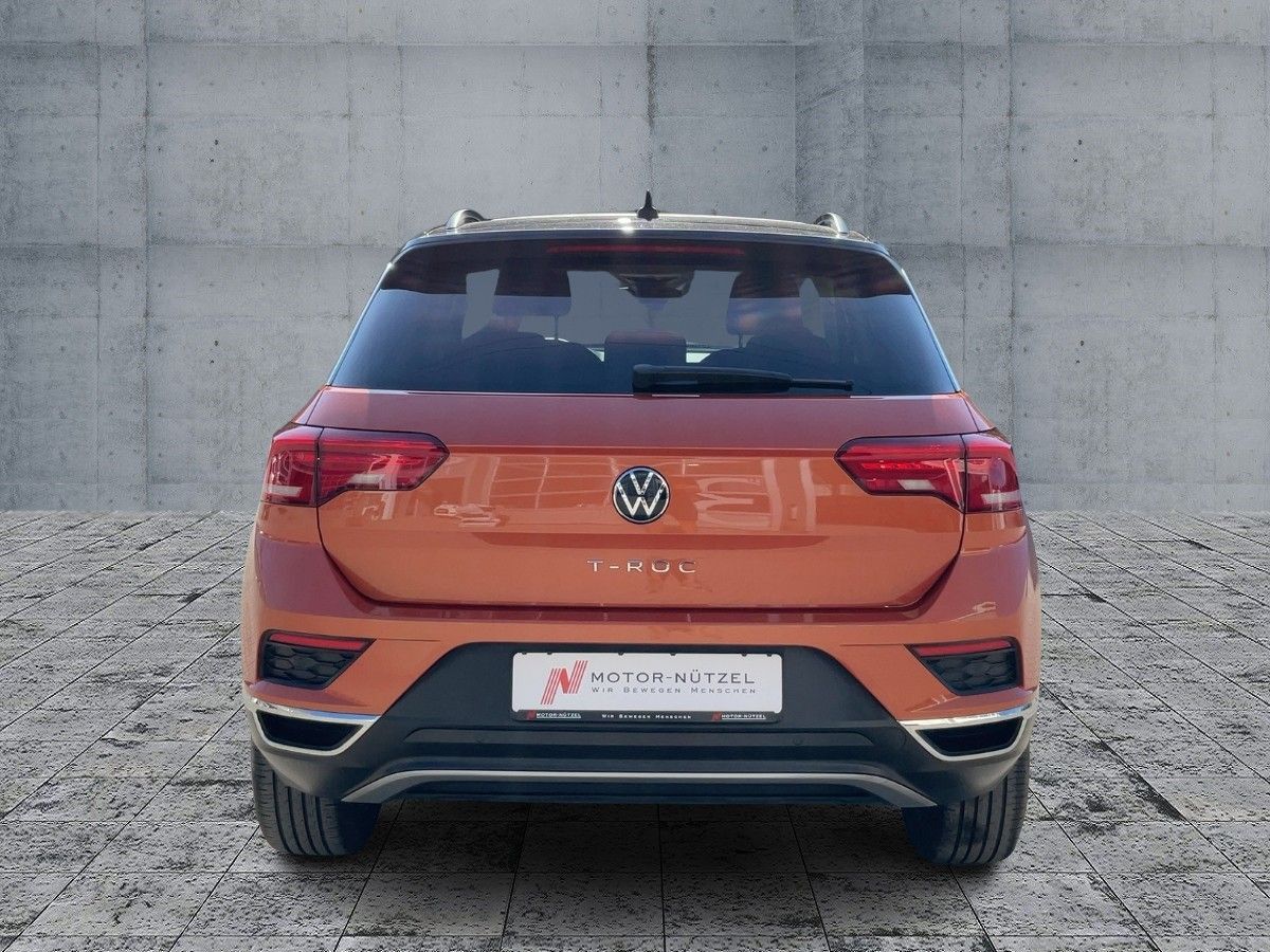 Volkswagen T-Roc 1.0 TSI STYLE - Samsaru's Car Outlet
