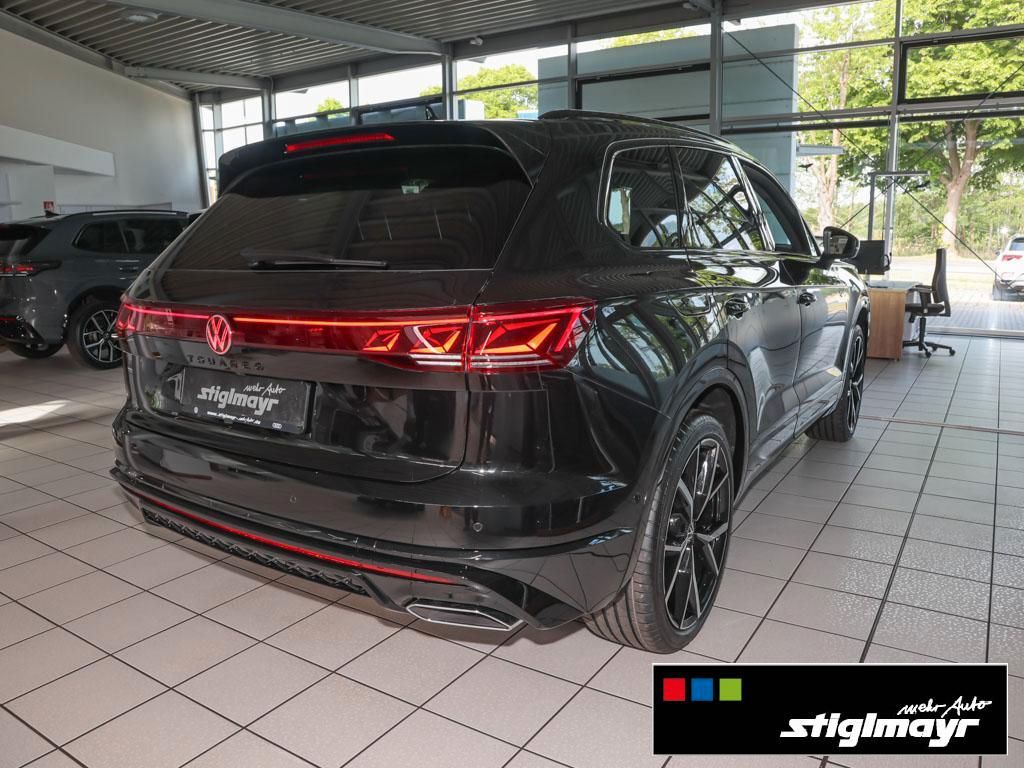 Volkswagen Touareg R-Line Pano, Standhzg, Nachts, BlackStyl