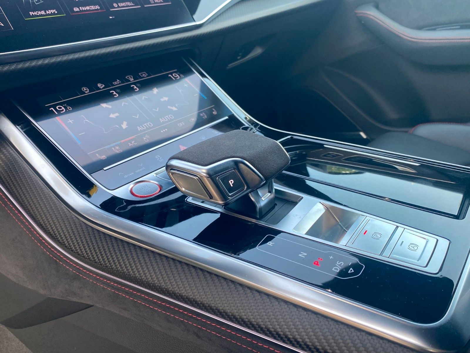 Audi RSQ8*23 Zoll*Top Ausstattung*Service 10.25 Neu