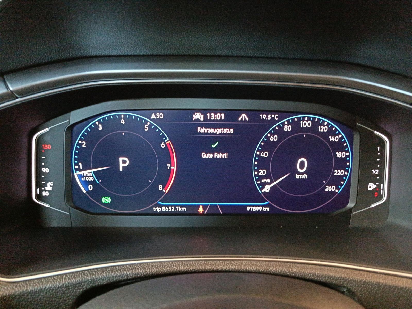 Volkswagen T-Roc Active DSG - Samsaru's Car Outlet