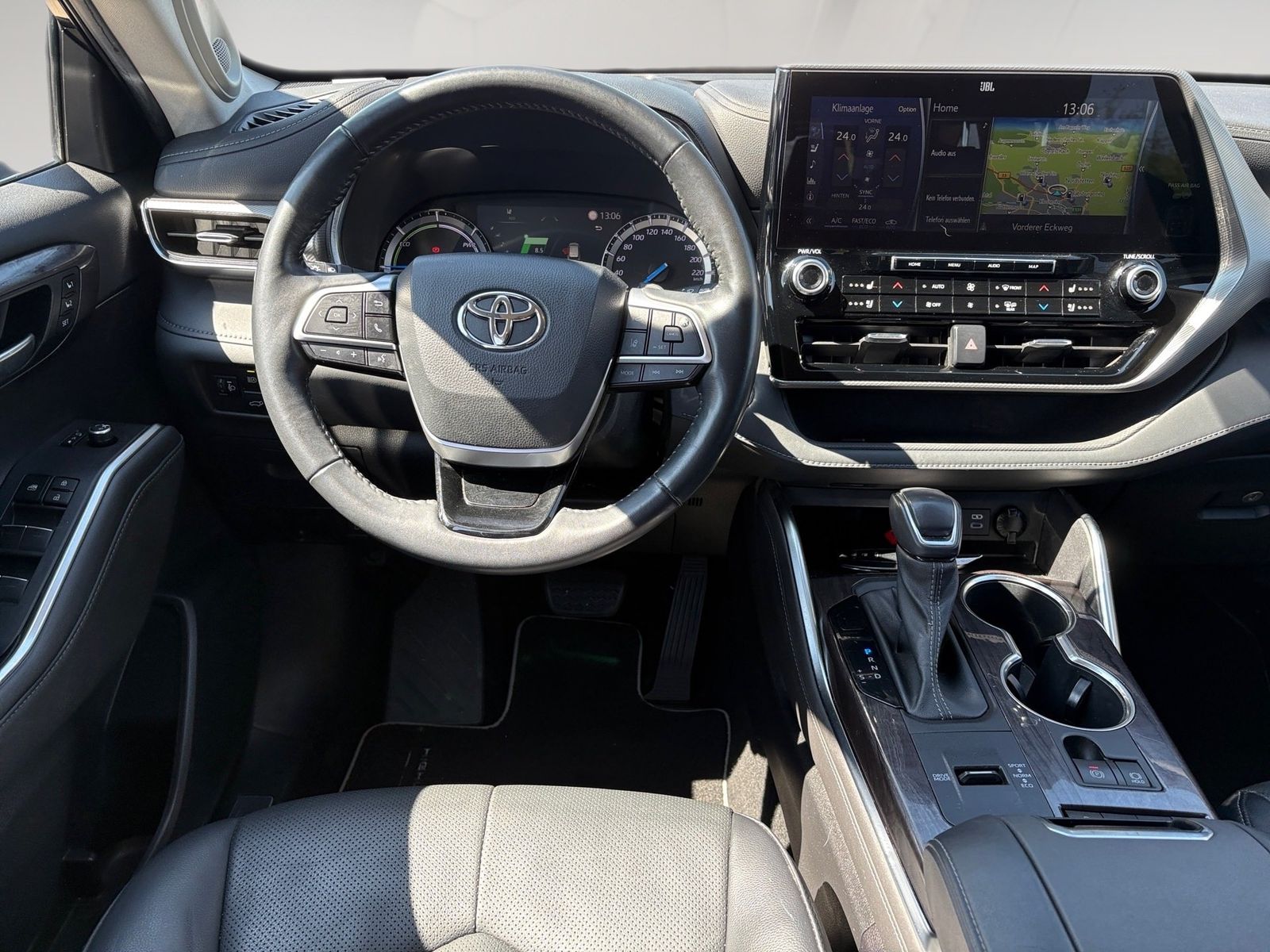 Toyota Highlander 2.5 Hybrid 5-Türer Luxury 7-Sitzer AU