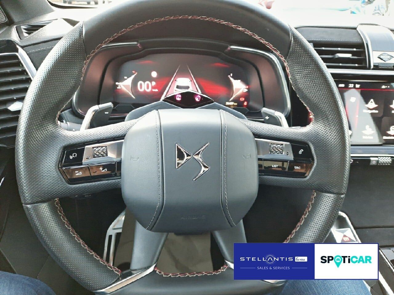 DS Automobiles DS7 PERFORMANCE LINE + BlueHDI 130 EAT8*SHZ*NAVI