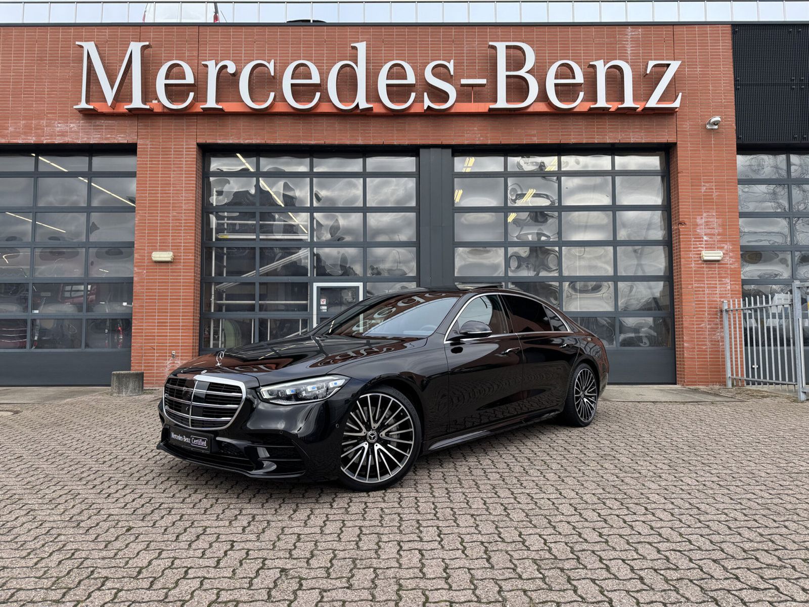 Mercedes-Benz S 450 S 4-Matic Lang AMG Line - Samsaru's Car Outlet