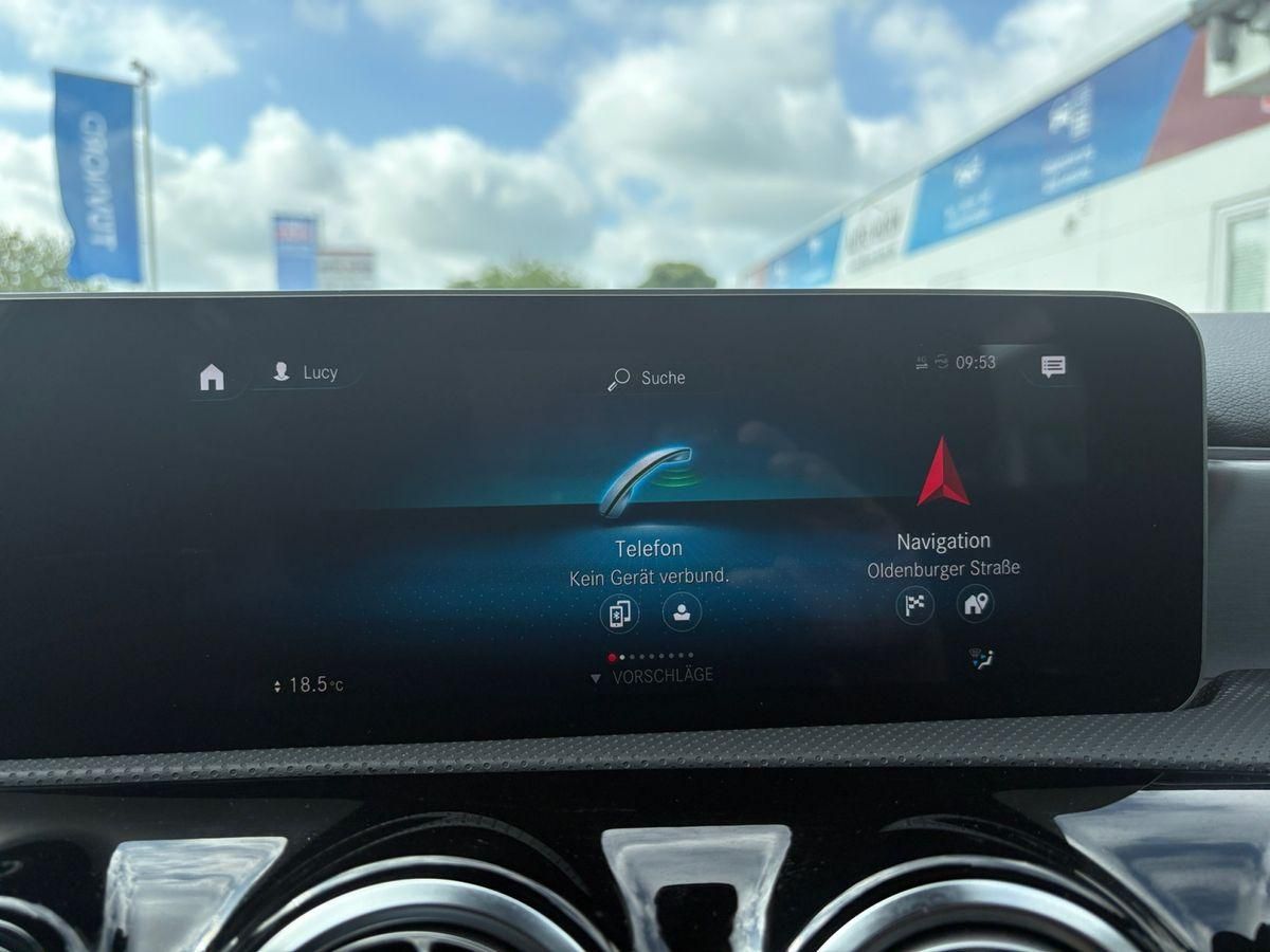 Mercedes-Benz A 200 - Samsaru's Car Outlet