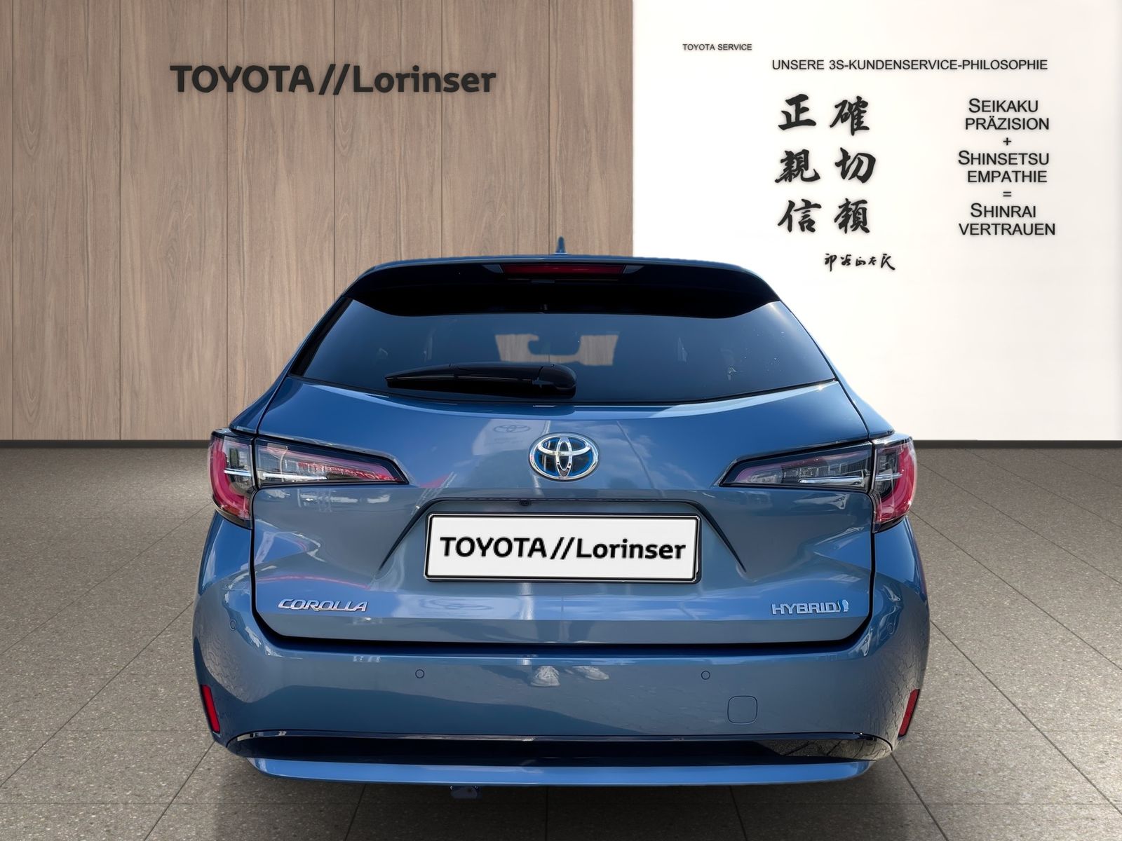 Toyota Corolla Touring Sports Hybrid - Samsaru's Car Outlet