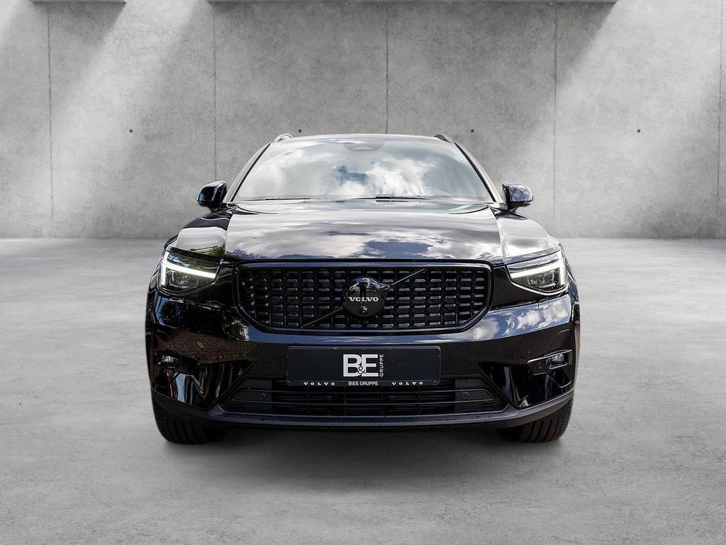 Volvo XC40 B3 Ultra Black Edition AHK PANO 360°
