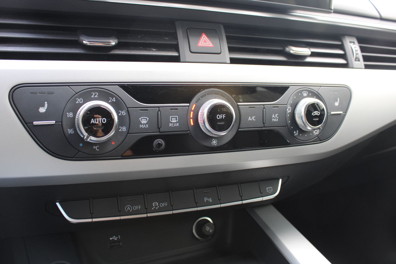 Audi A4 Avant 35 TDI S-Tronic - Samsaru's Car Outlet