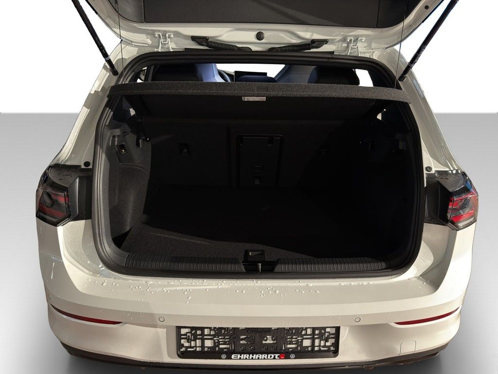 Volkswagen Golf VIII 1.5 eHybrid DSG GTE BLACK STYLE*AHK*PA