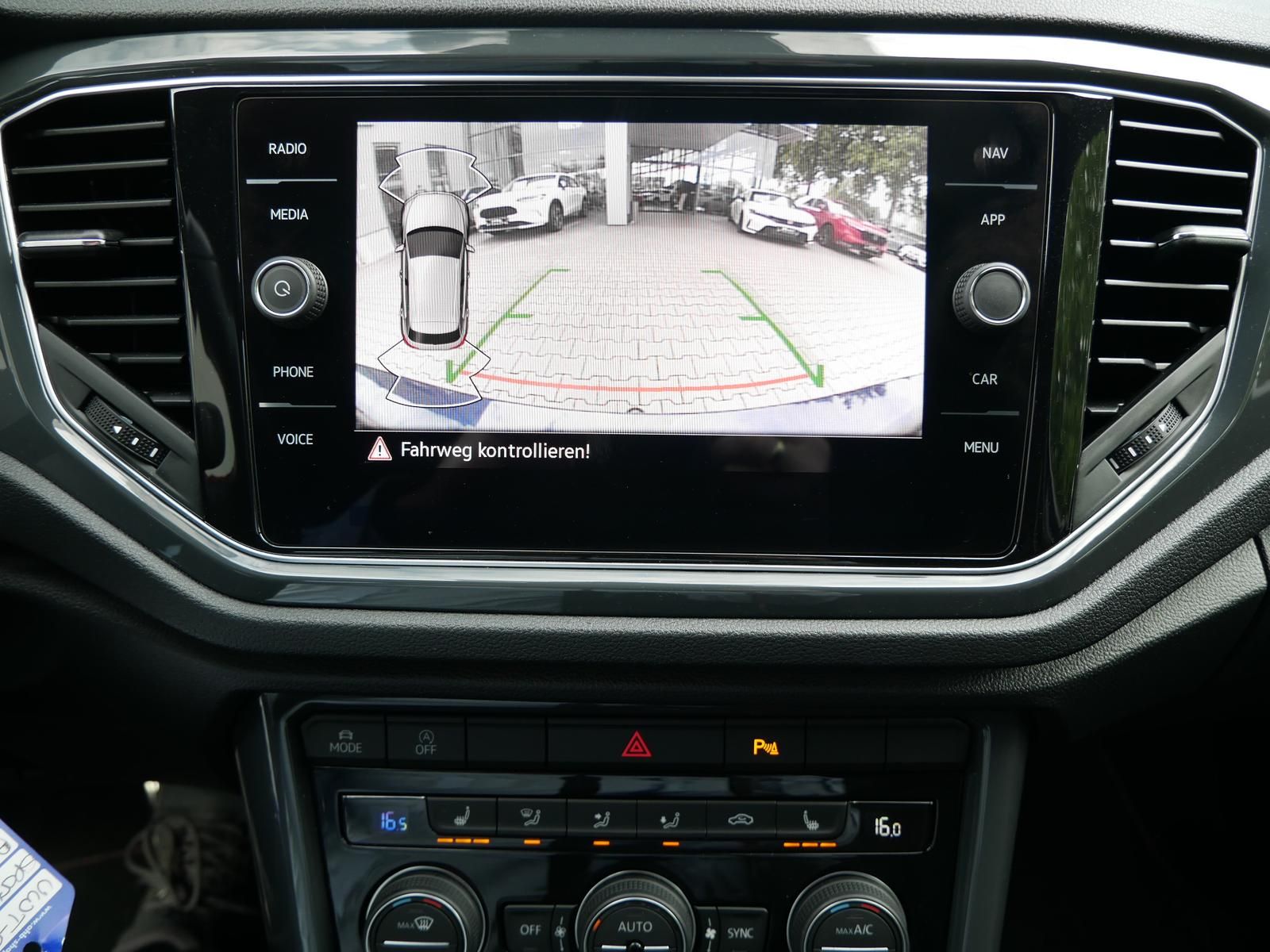 Volkswagen T-Roc 1.5 TSI SPORT DSG - Samsaru's Car Outlet