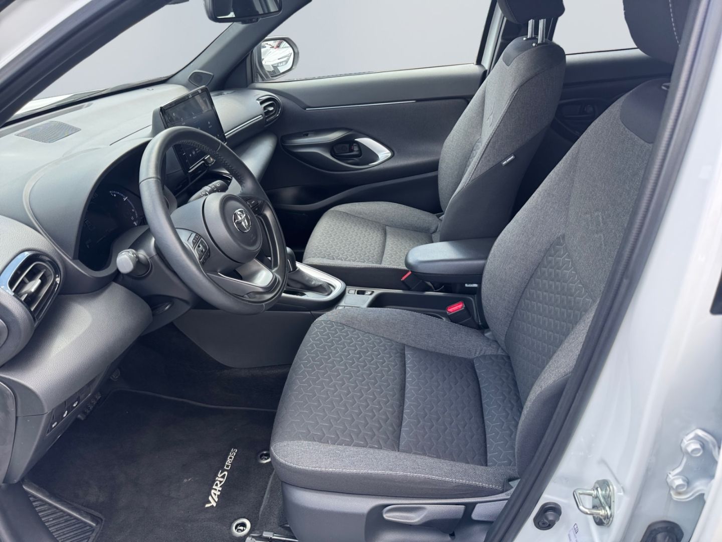 Toyota Yaris Cross Hybrid 1.5 Team D *Matrix*CAM*ACC*PD
