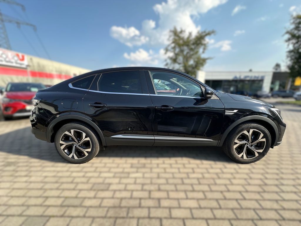 Renault Arkana TECHNO E-Tech Full Hybrid 145 - Samsaru's Car Outlet