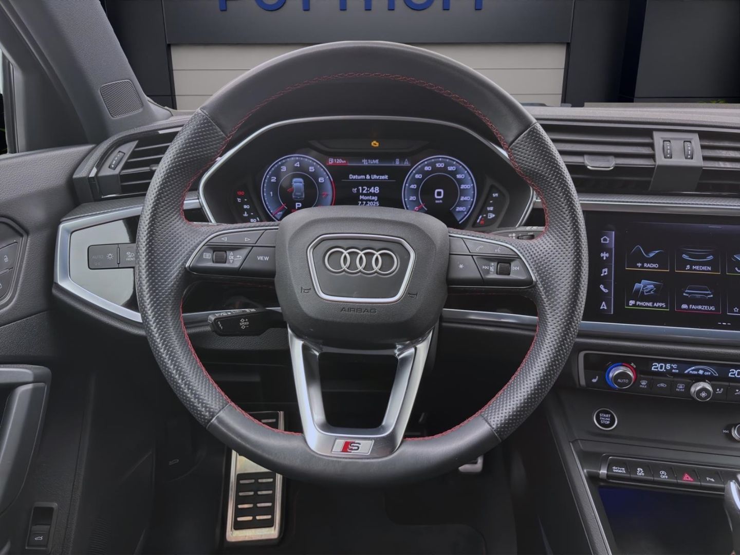 Audi Q3 40 TFSI Q S LINE - Samsaru's Car Outlet