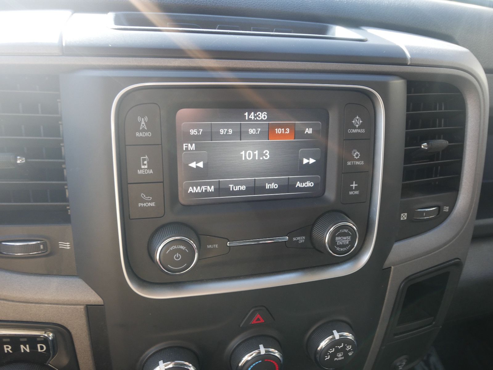 Dodge RAM 1500 Classic