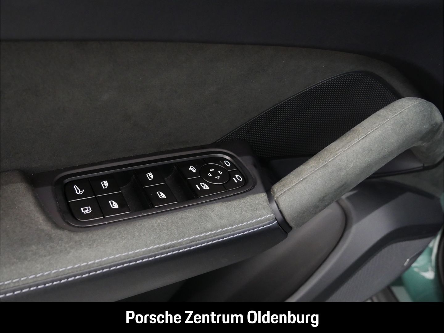 Porsche Cayenne Turbo E-Hybrid Coupe mit GT-Paket PTS