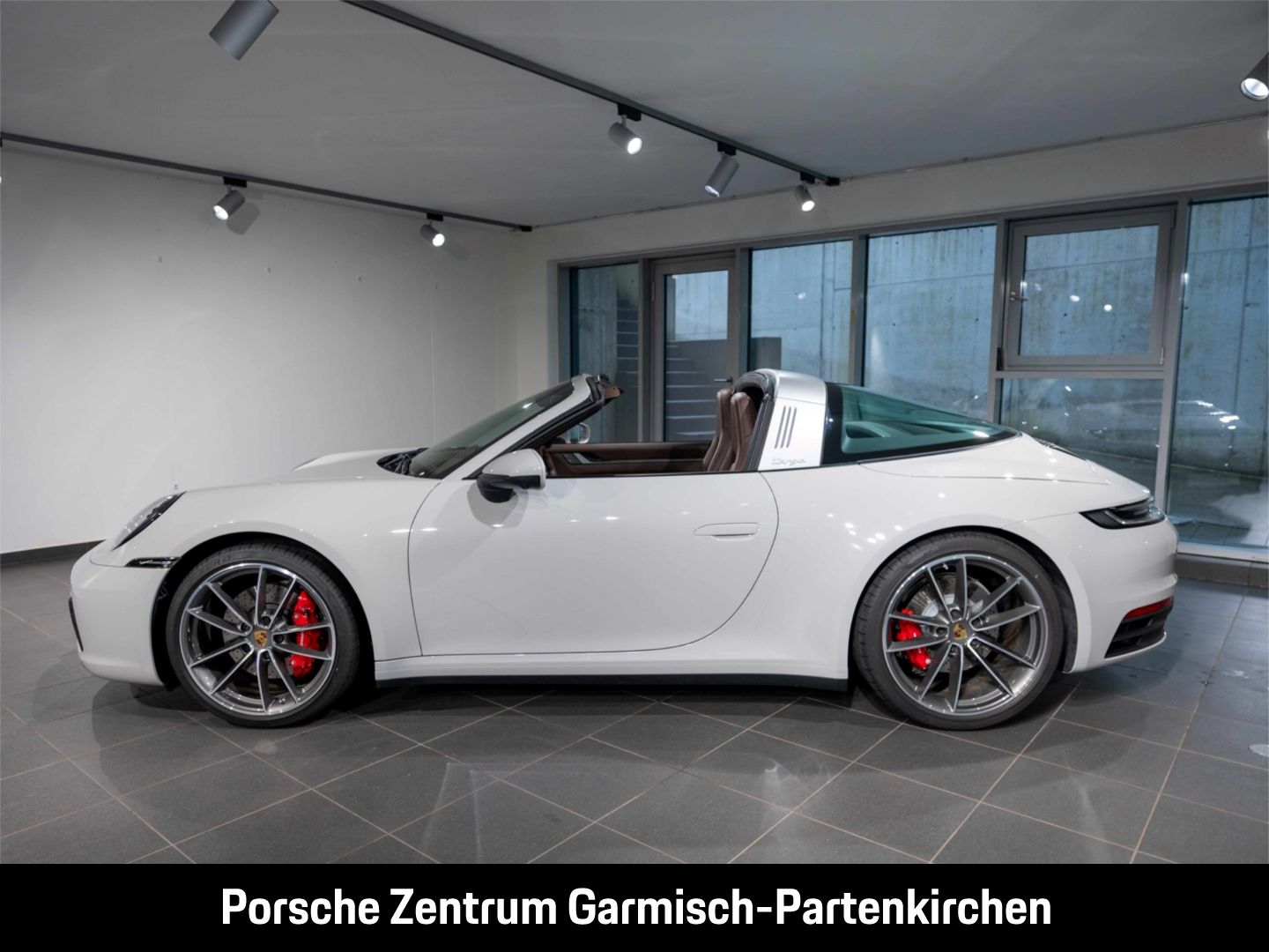 Porsche 992 911 Targa 4S 360 Grad Kamera Lenkradheizung