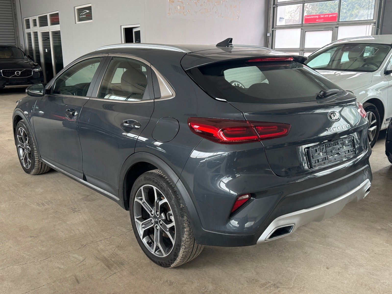 Kia XCeed Spirit - Samsaru's Car Outlet