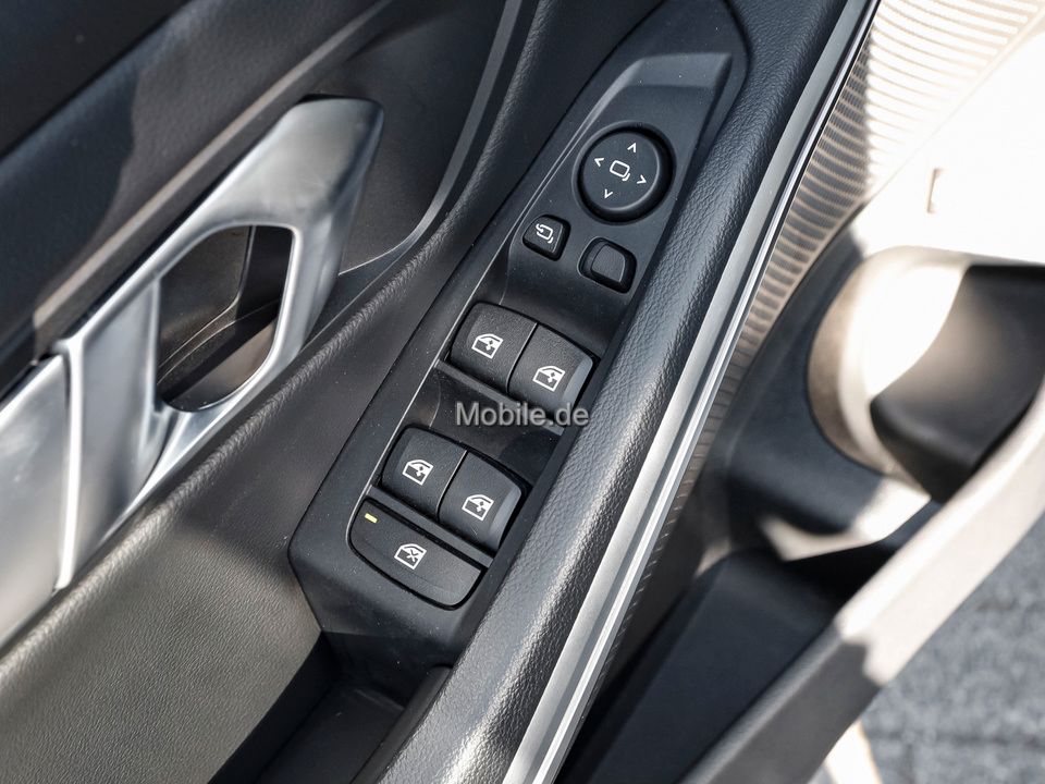 BMW 320e Sport Line Automatik - Samsaru's Car Outlet