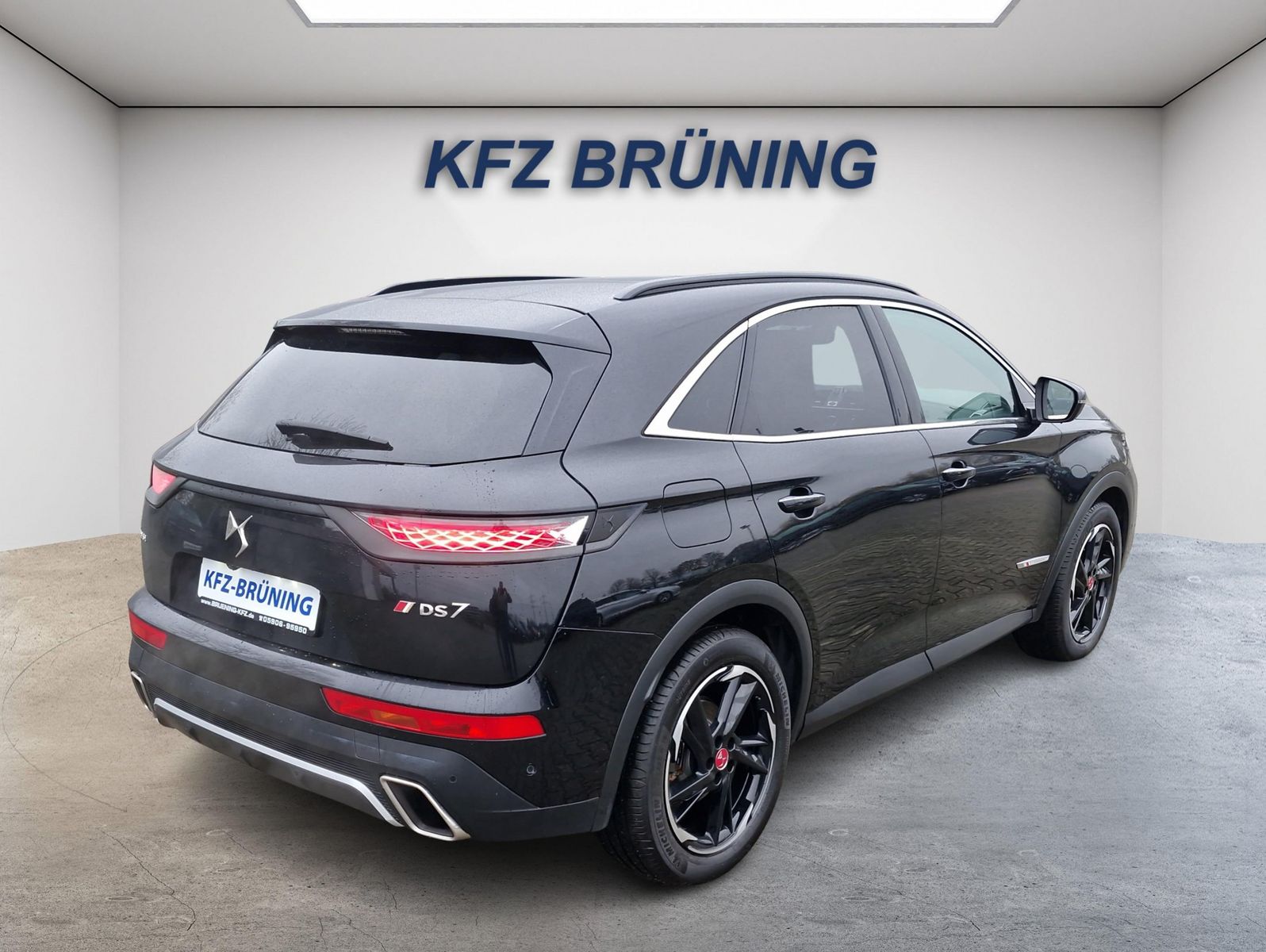 DS Automobiles DS7 Crossback PHEV 225 e-AT Performance Line Nav