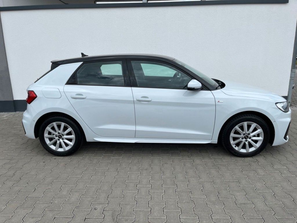 Audi A1 Sportback 30 TFSI S line - Samsaru's Car Outlet