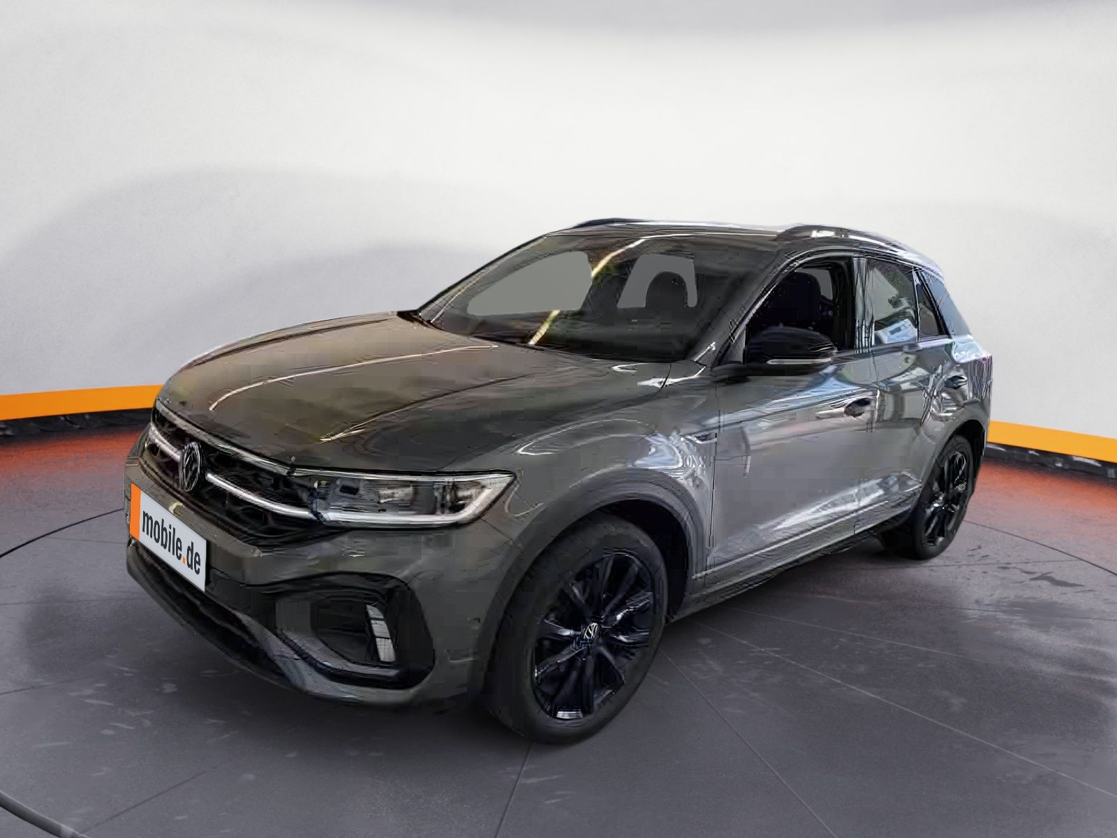 Volkswagen T-Roc 1.5 TSI R-Line - Samsaru's Car Outlet