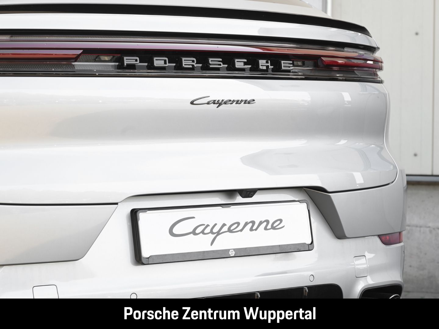 Porsche Cayenne Coupe InnoDrive LED-Matrix Surround-View
