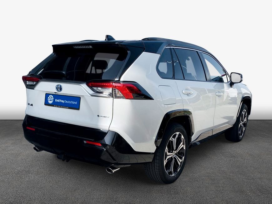 Toyota RAV 4 Plug-in-Hybrid Style mit AHK