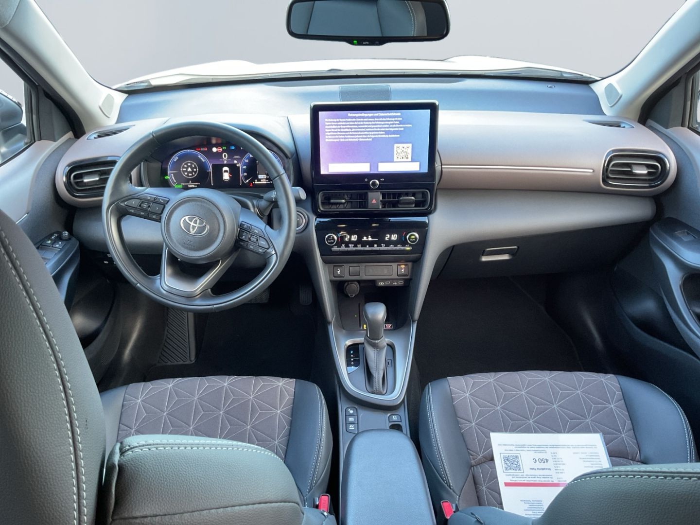 Toyota Yaris Cross Hybrid 130 1.5 Style Plus *Matrix*36